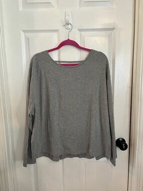 Women's Gray Long-Sleeve Active Top